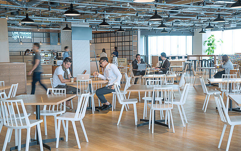 写真: カフェ